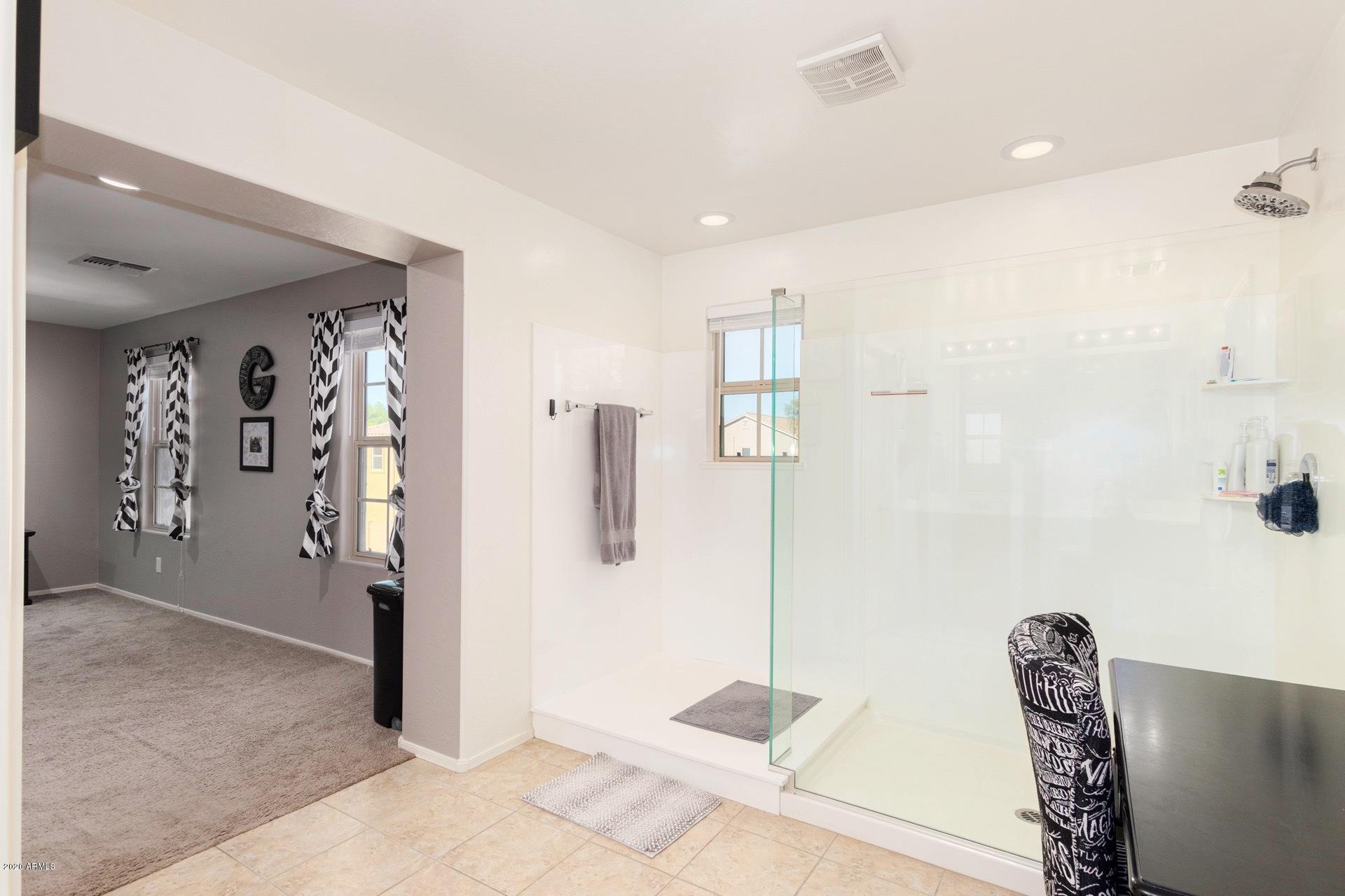 3317 East Roland Street Mesa, AZ 85213 - Photo 5 of 26 0021-Roland 22