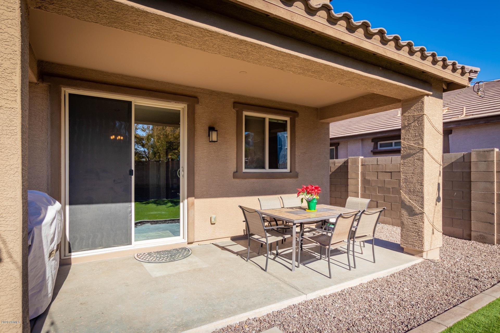 3317 East Roland Street Mesa, AZ 85213 - Photo 8 of 26 0026-Roland 27