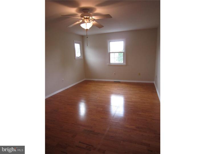 287 Kilburn Road Langhorne, PA 19047 - Photo 10 of 21 Master Bedroom