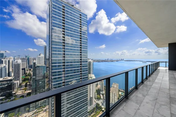 $3,490,000 | 1451 Brickell Avenue, Unit 5101, Miami, FL 33131