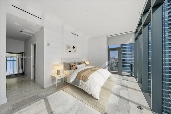 $3,490,000 | 1451 Brickell Avenue, Unit 5101, Miami, FL 33131