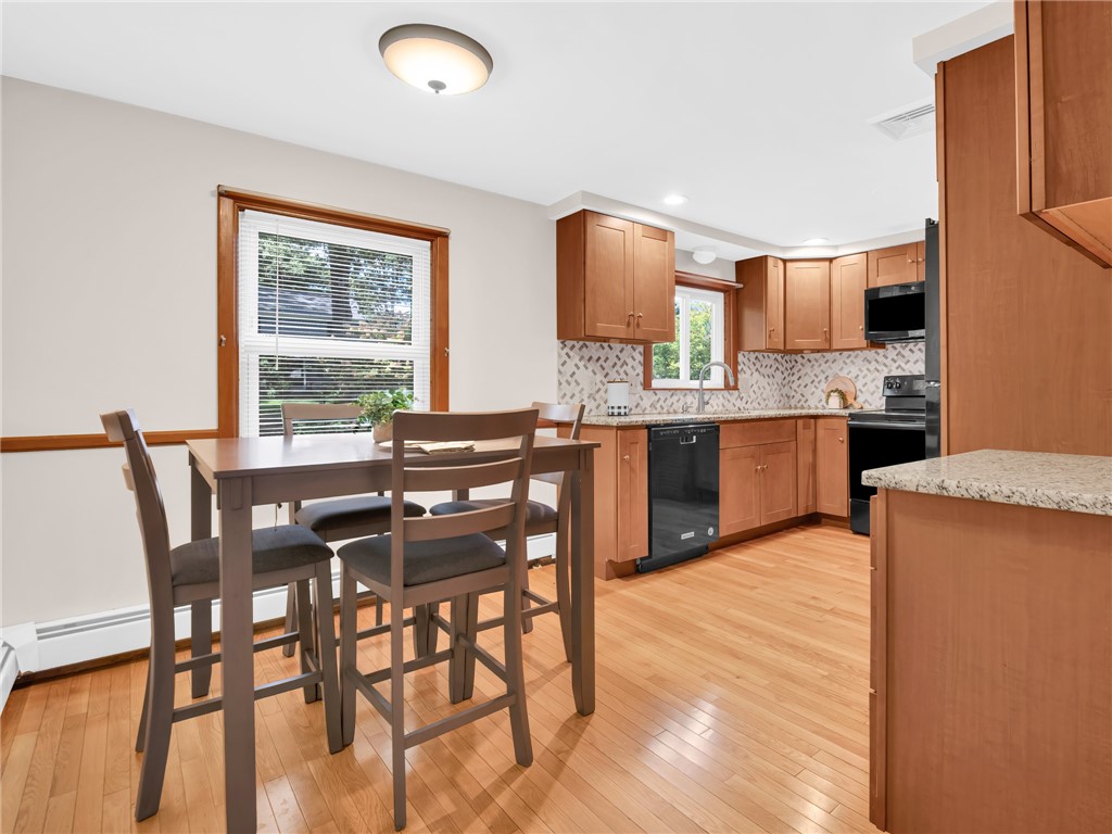 133 Inman Avenue Warwick, RI 02886 - Photo 10 of 31 Dining area and kitchen