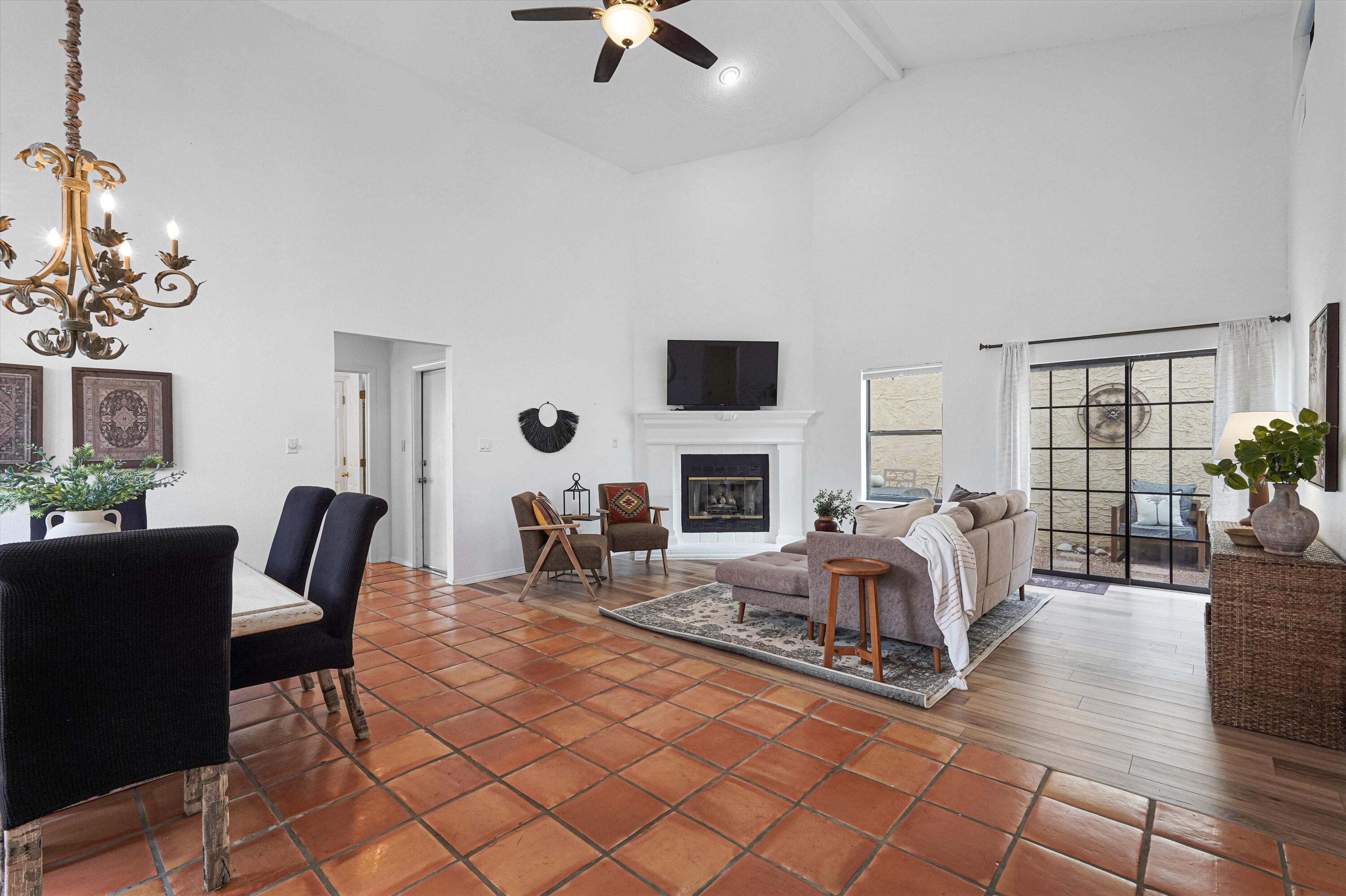 6213 Academy Ridge Court Northeast Albuquerque, NM 87111 - Photo 2 of 41 Gallery Image 2