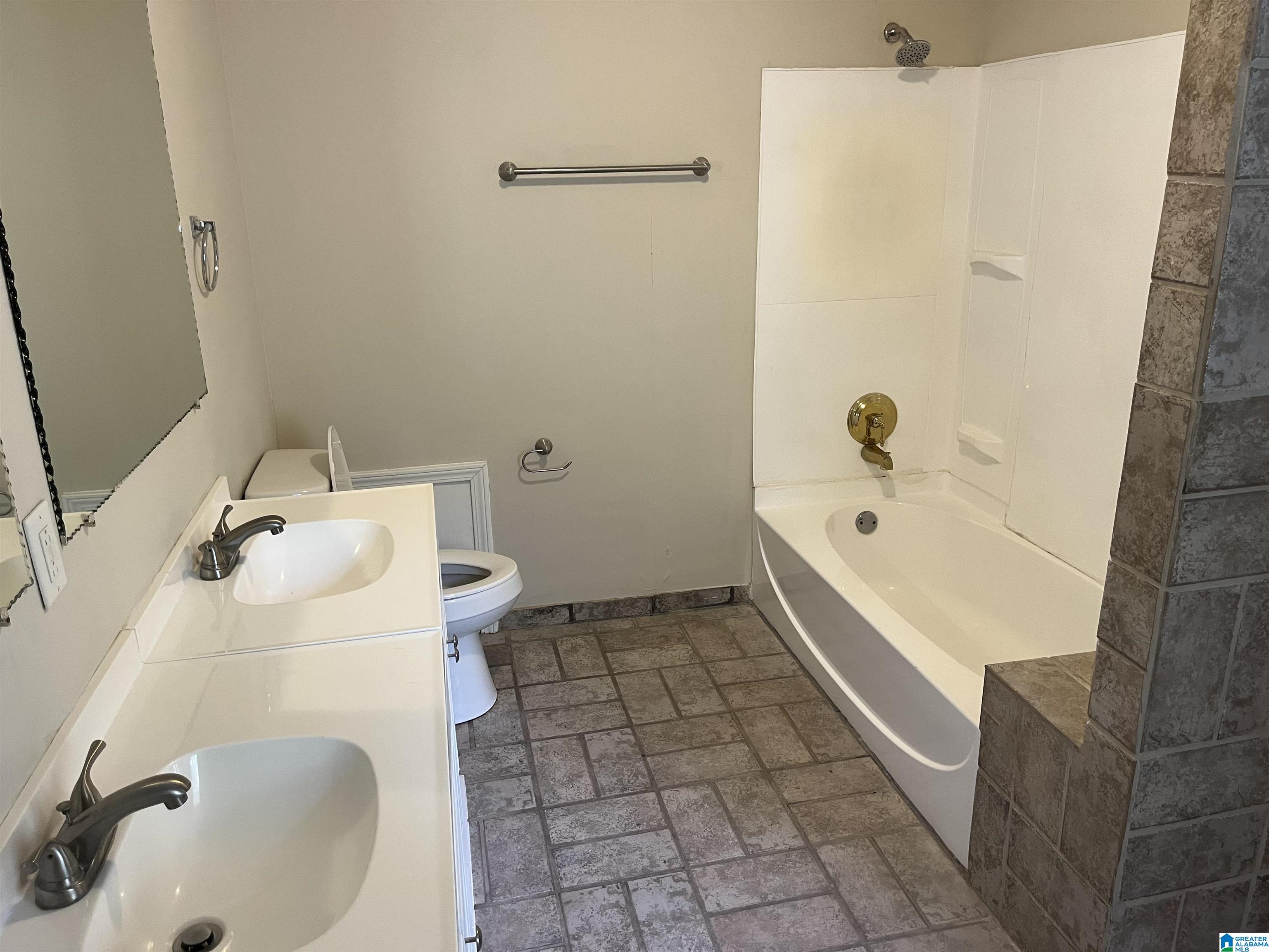 3225 Wenonah Road Southwest Birmingham, AL 35211 - Photo 13 of 34