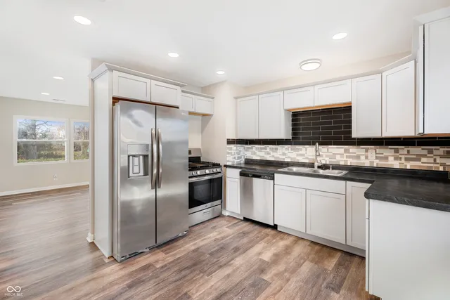 $164,900 | 6718 Brookhaven Drive, Lawrence, IN 46226