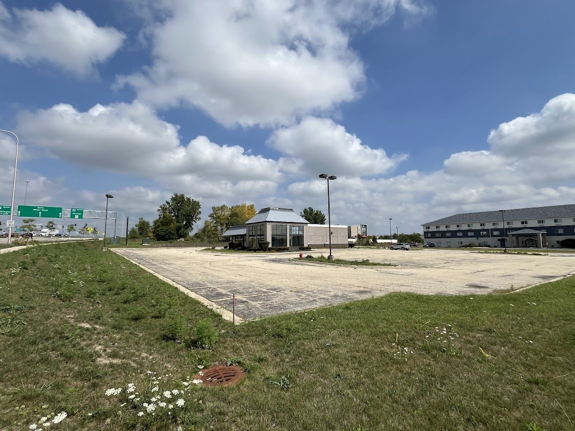 1290 Normantown Road Romeoville, IL 60446 - Photo 11 of 29