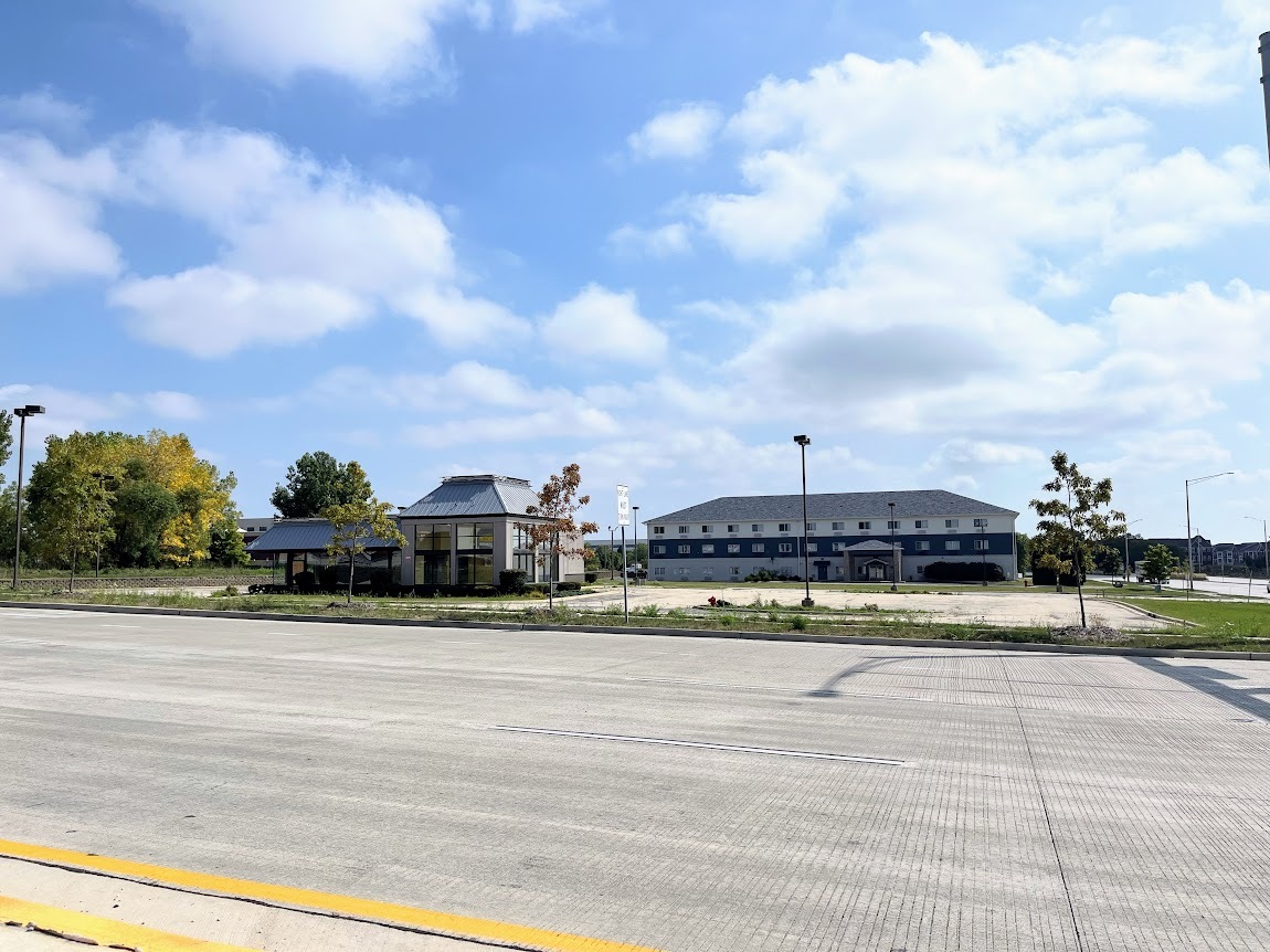 1290 Normantown Road Romeoville, IL 60446 - Photo 6 of 29 a view of a terrace