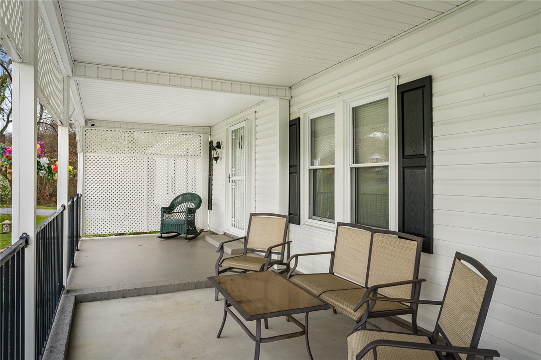 140 Fruit Mountain Road Easley, SC 29640 - Photo 3 of 35