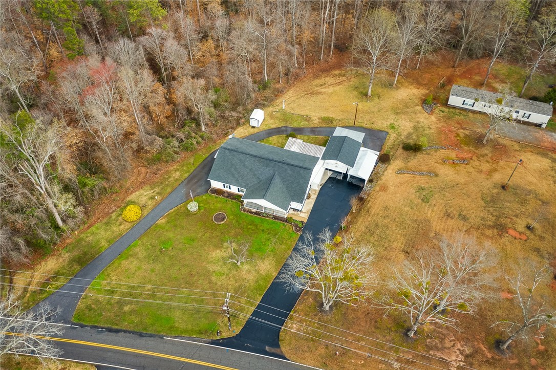 140 Fruit Mountain Road Easley, SC 29640 - Photo 32 of 35