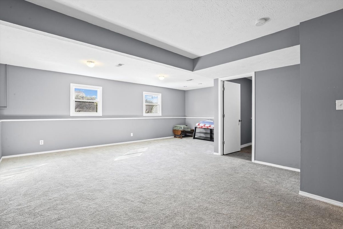 2823 Rutherford Drive Bloomington, IL 61705 - Photo 25 of 38