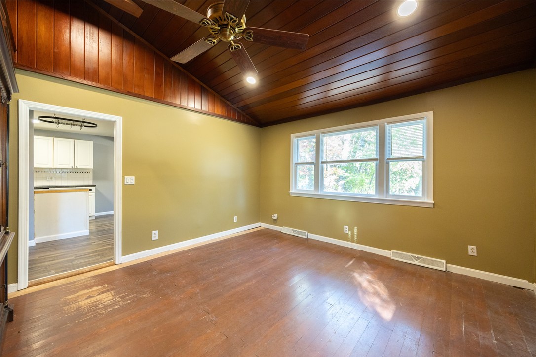 106 Echo Road Glocester, RI 02814 - Photo 18 of 36