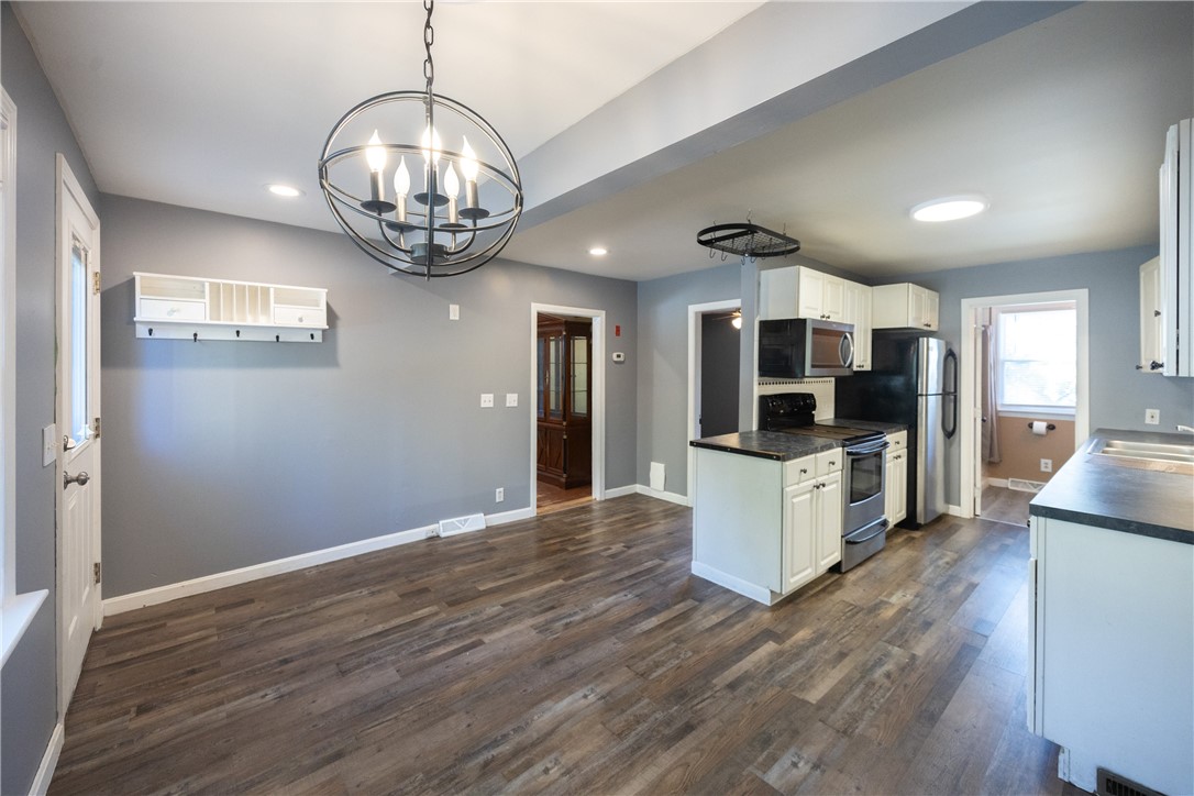 106 Echo Road Glocester, RI 02814 - Photo 4 of 36