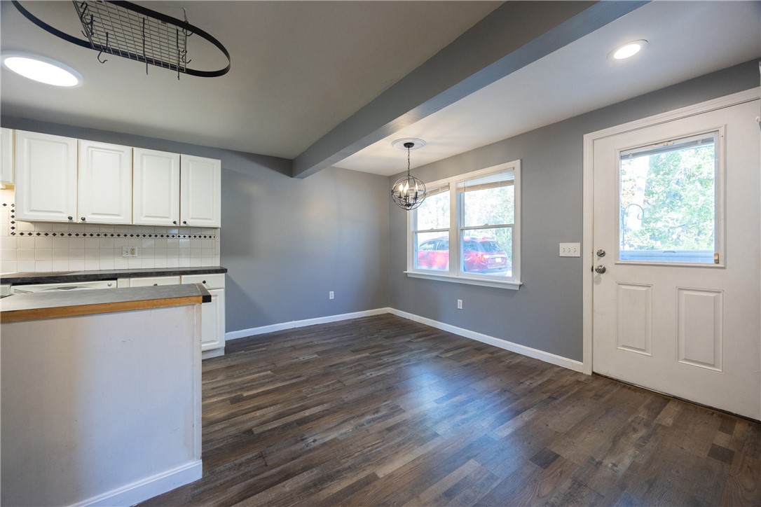 106 Echo Road Glocester, RI 02814 - Photo 6 of 36