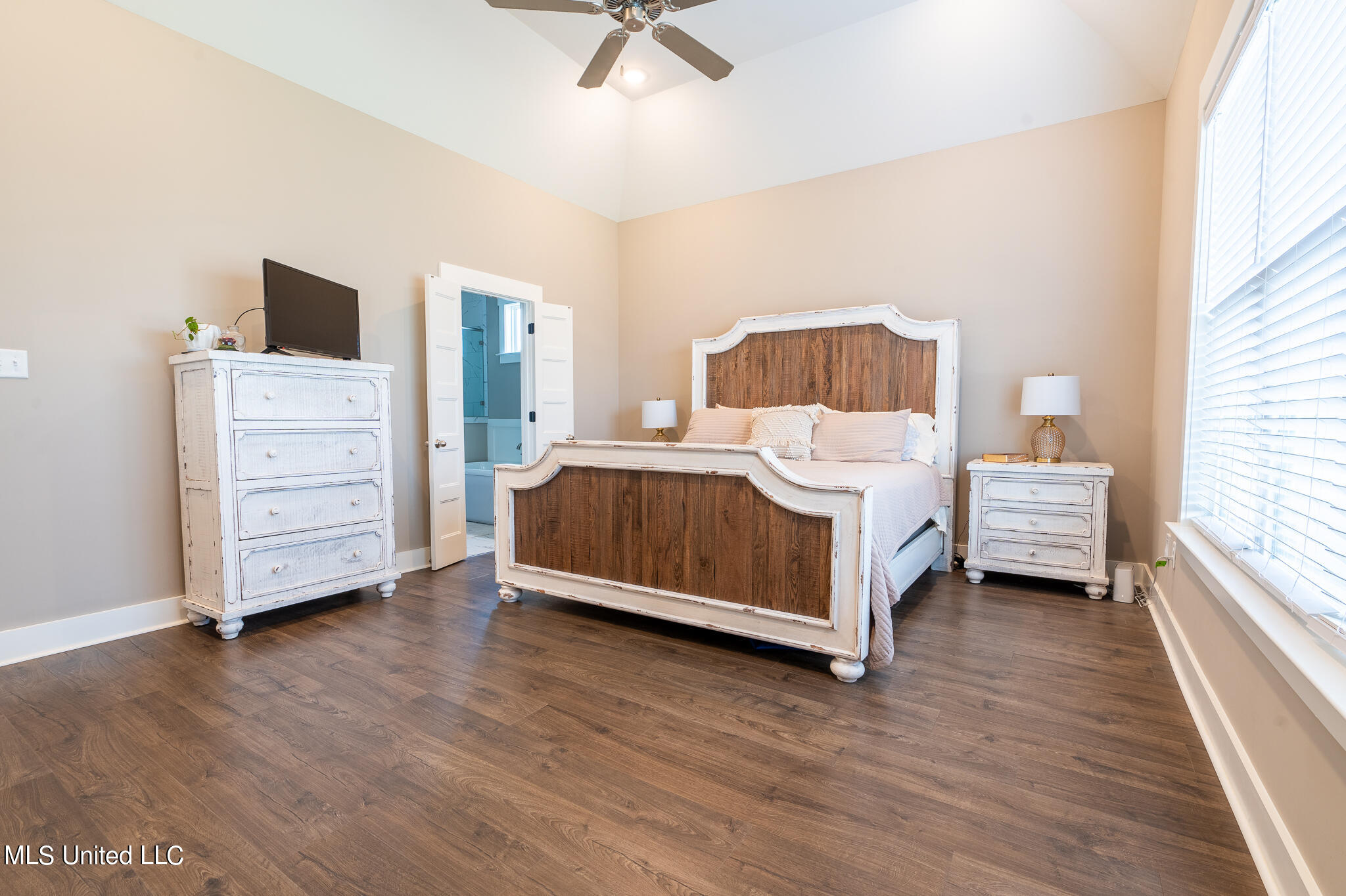 2317 Spring Ridge Drive Hernando, MS 38632 - Photo 13 of 30 2317SpringRidgeDr-23
