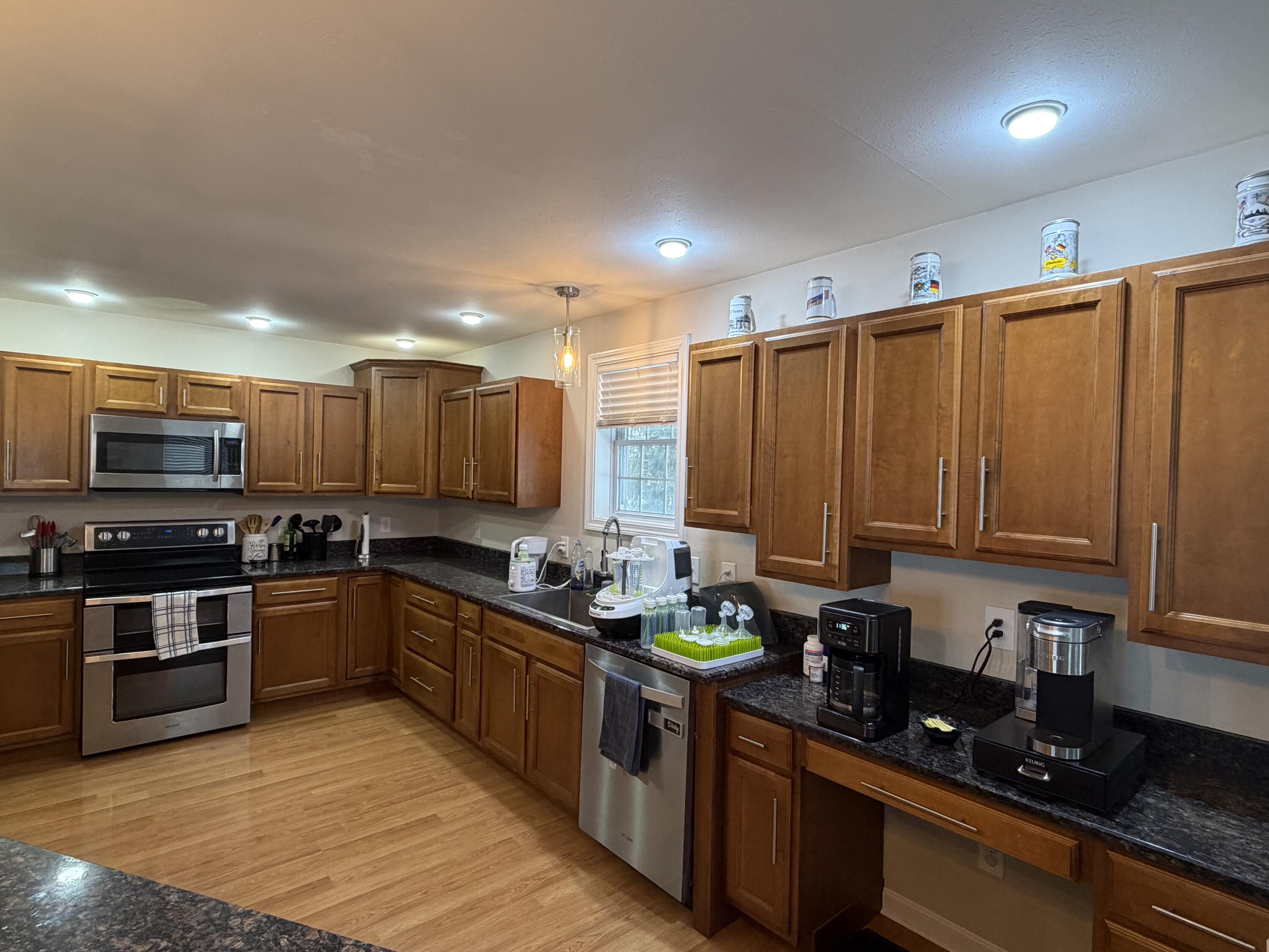 2 Hogan Street Houlton, ME 04730 - Photo 4 of 28 IMG_2125