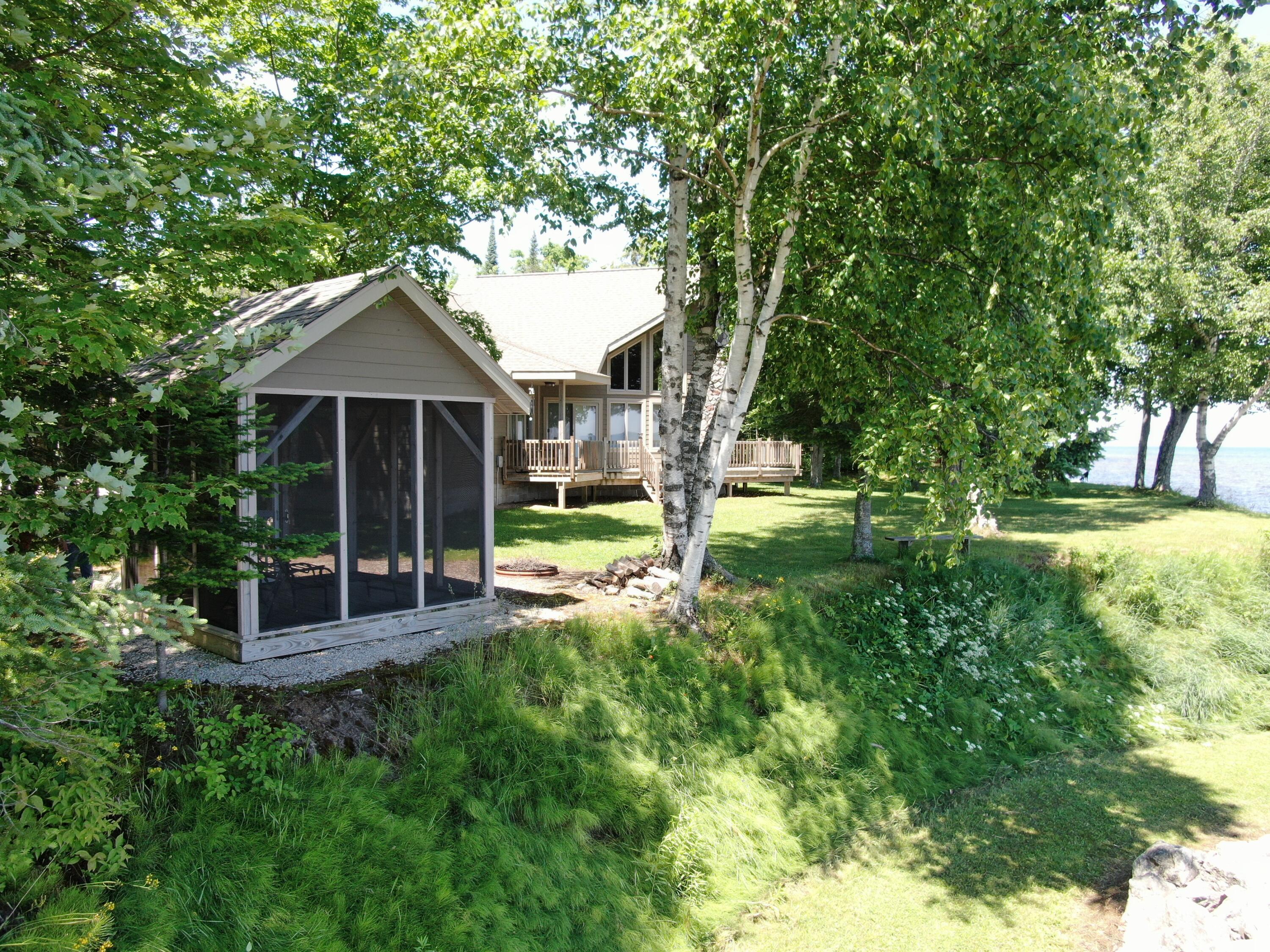 9040 North Whitefish Point Road Paradise, MI 49768 - Photo 62 of 63 Gallery Image 62