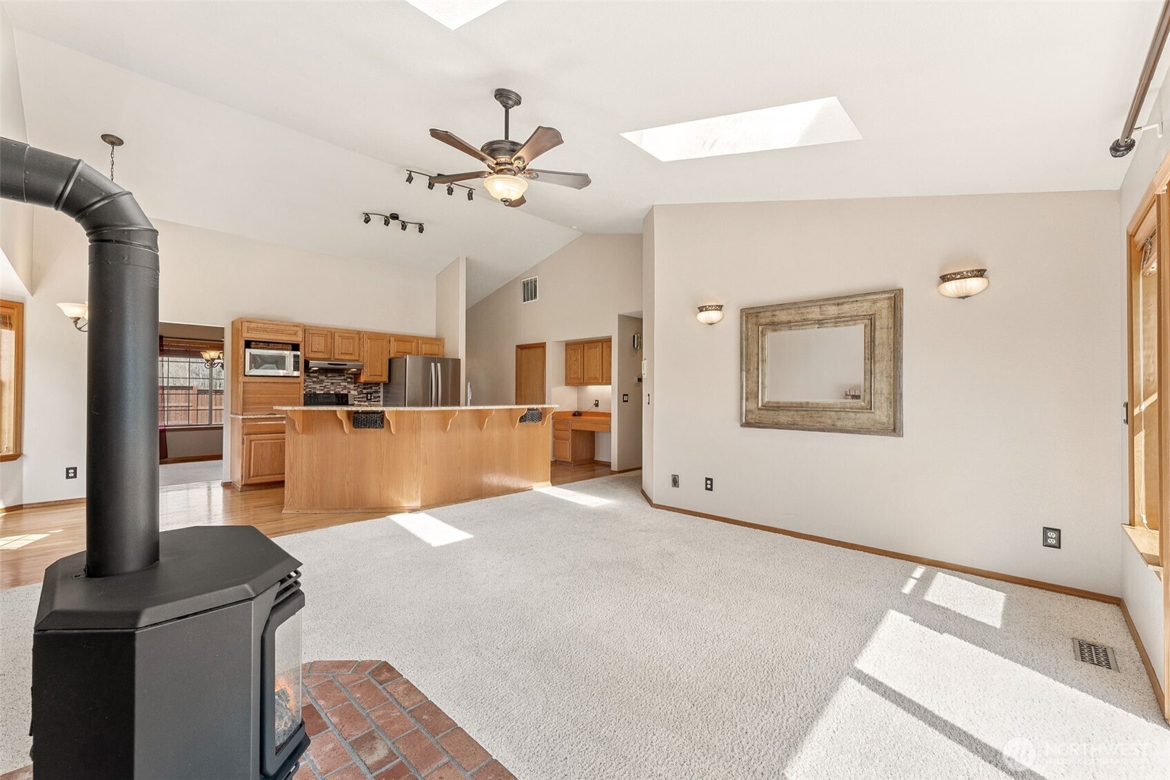 11610 45th Street East Edgewood, WA 98372 - Photo 12 of 40