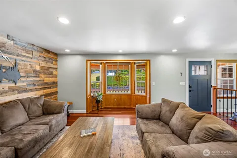 $540,000 | 2181 Ponderosa Drive Southeast, Port Orchard, WA 98366
