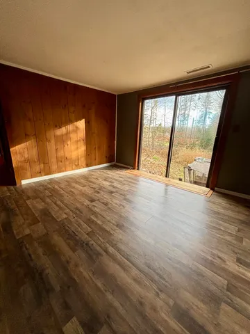 $165,000 | 375 County Road, Milford, ME 04461