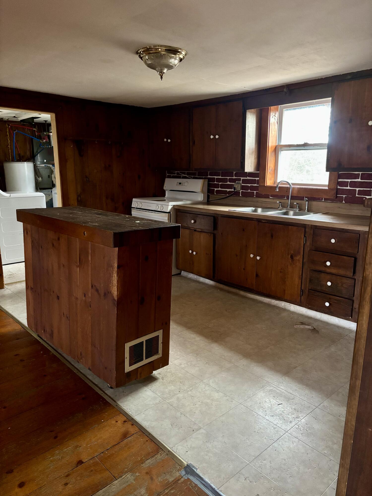 375 County Road Milford, ME 04461 - Photo 9 of 21 IMG_5907