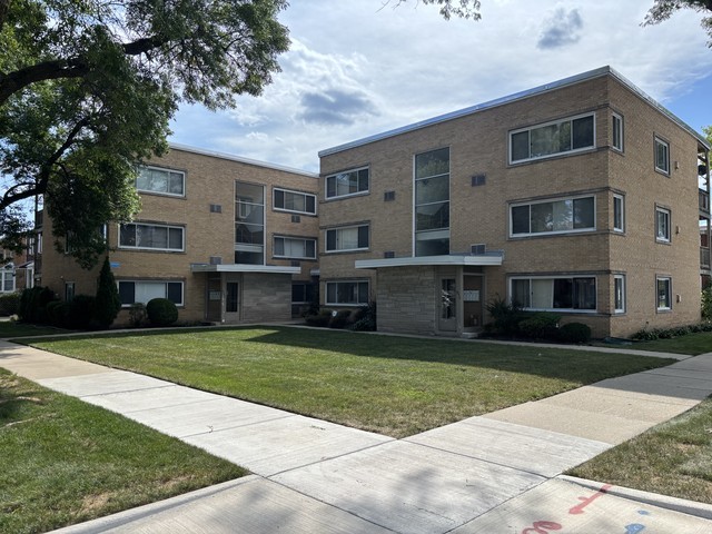 6346 North Ridgeway Avenue, Unit 1W Chicago, IL 60659 - Photo 2 of 14