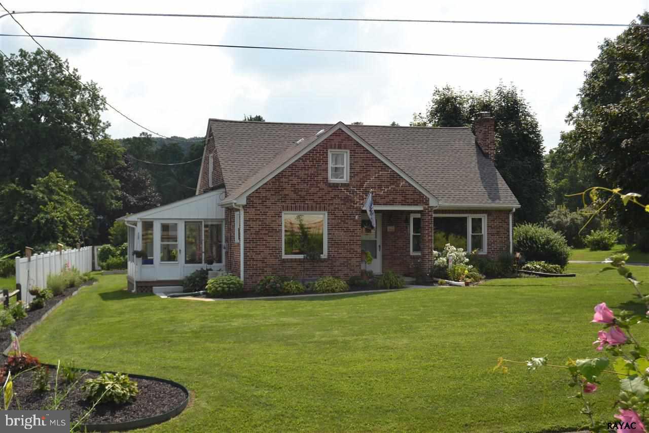 1023 Smith Hill Road York, PA 17408 - Photo 1 of 36 Gallery Image 1