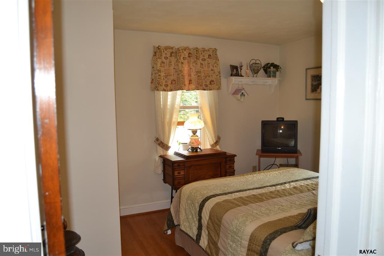 1023 Smith Hill Road York, PA 17408 - Photo 19 of 36 Gallery Image 19