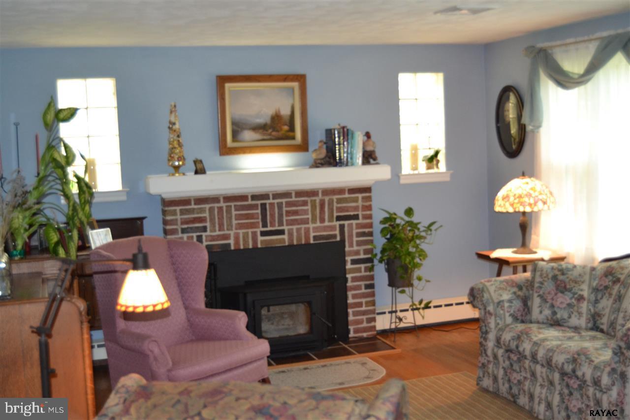 1023 Smith Hill Road York, PA 17408 - Photo 6 of 36 Gallery Image 6