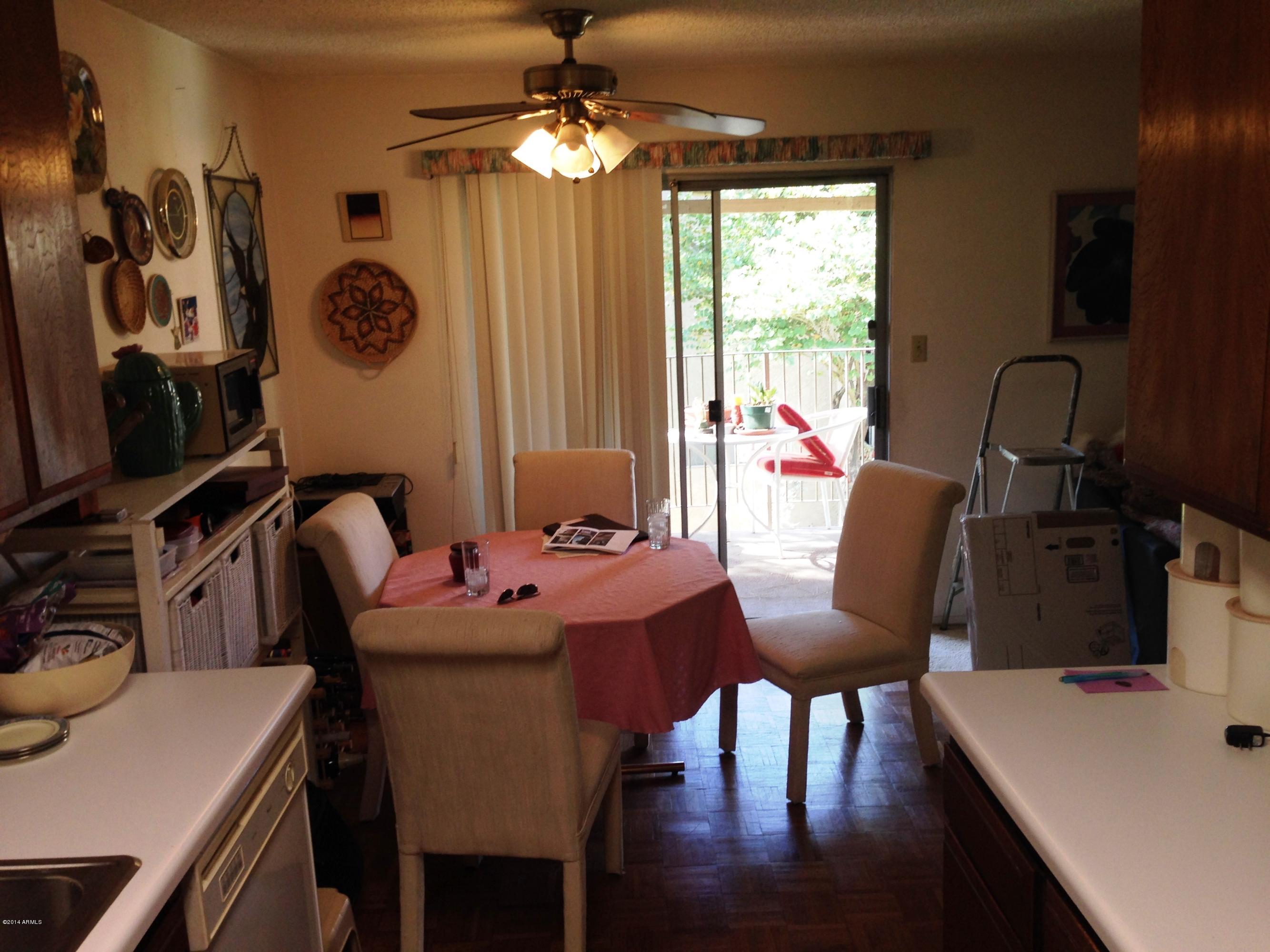 5525 East Thomas Road, Unit 8 Phoenix, AZ 85018 - Photo 4 of 12 2014-02-08 13