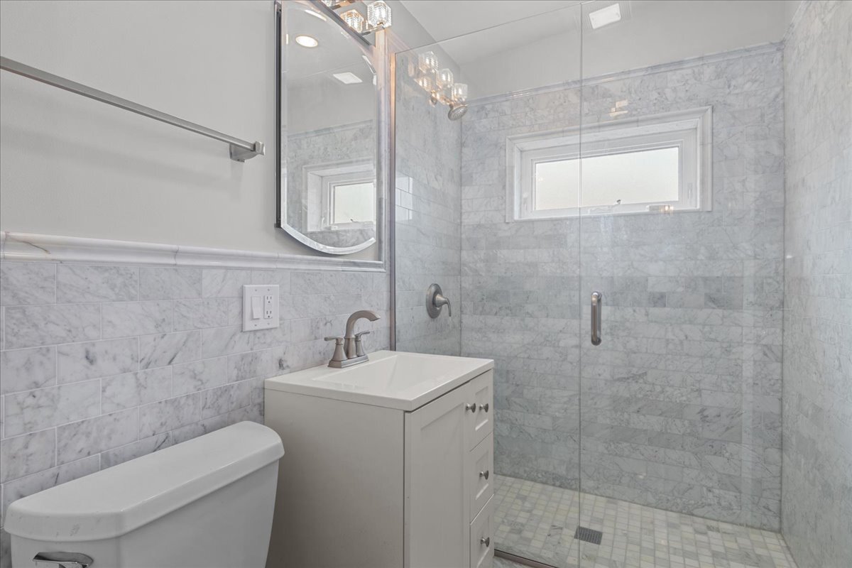 1719 Ferndale Avenue Northbrook, IL 60062 - Photo 12 of 16