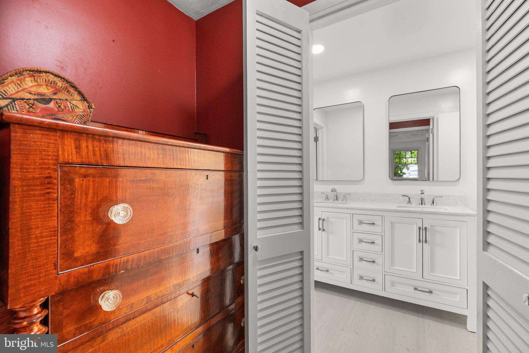 1390 Arlington Road York, PA 17403 - Photo 15 of 35 Gallery Image 15