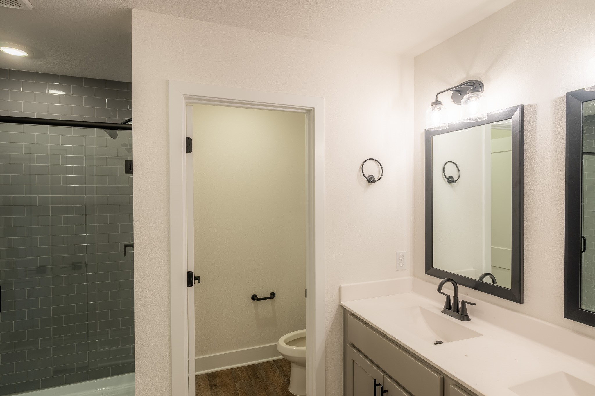 9456 Hard Rock Road Conroe, TX 77303 - Photo 17 of 19 Primary View from Closet