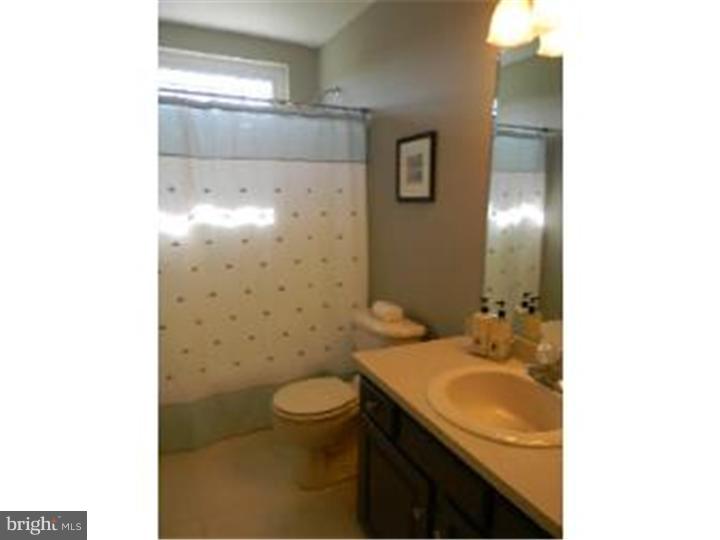 3945 Reiniger Road Hatboro, PA 19040 - Photo 22 of 24 Bathroom