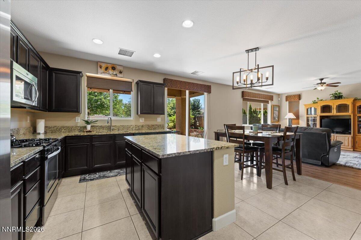 1860 Braemore Drive Reno, NV 89521 - Photo 11 of 26 15-1860 Braemore Drive Reno NV 89521 (15
