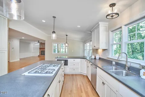 $798,000 | 9509 Greenfield Drive, Raleigh, NC 27615