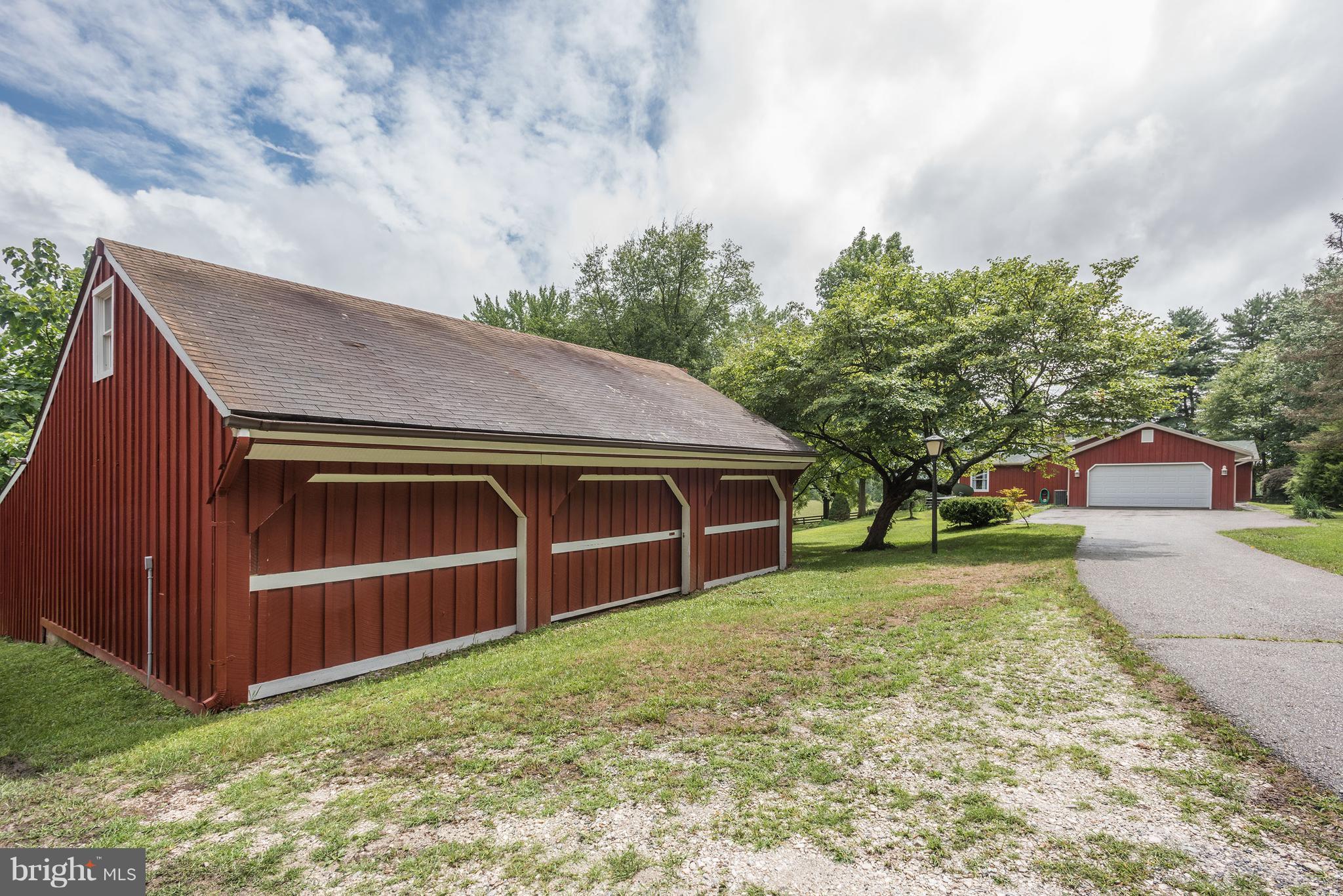 5539 Emory Road Upperco, MD 21155 - Photo 2 of 27 Three Stall Run-In Shed with loft