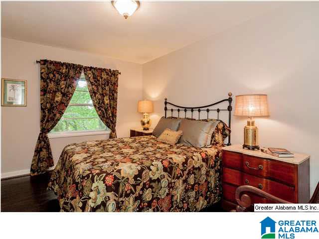1400 Shades Crest Road Birmingham, AL 35226 - Photo 17 of 30