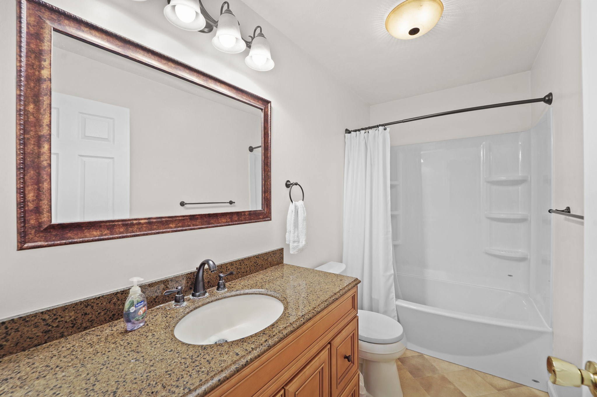 1151 Reynolds Road Johnson City, NY 13790 - Photo 18 of 38