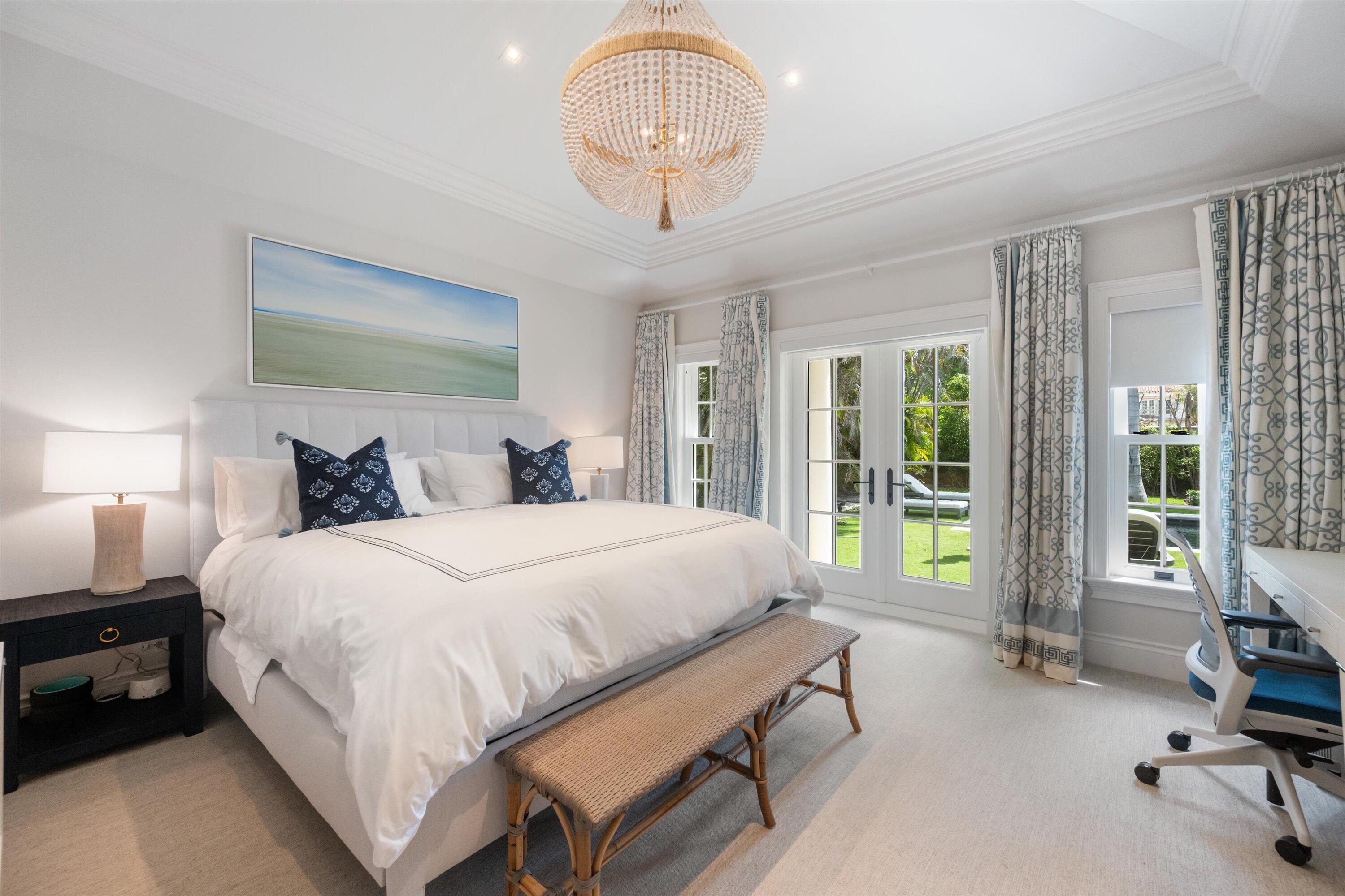 750 South County Road Palm Beach, FL 33480 - Photo 12 of 32 Primary Bedroom