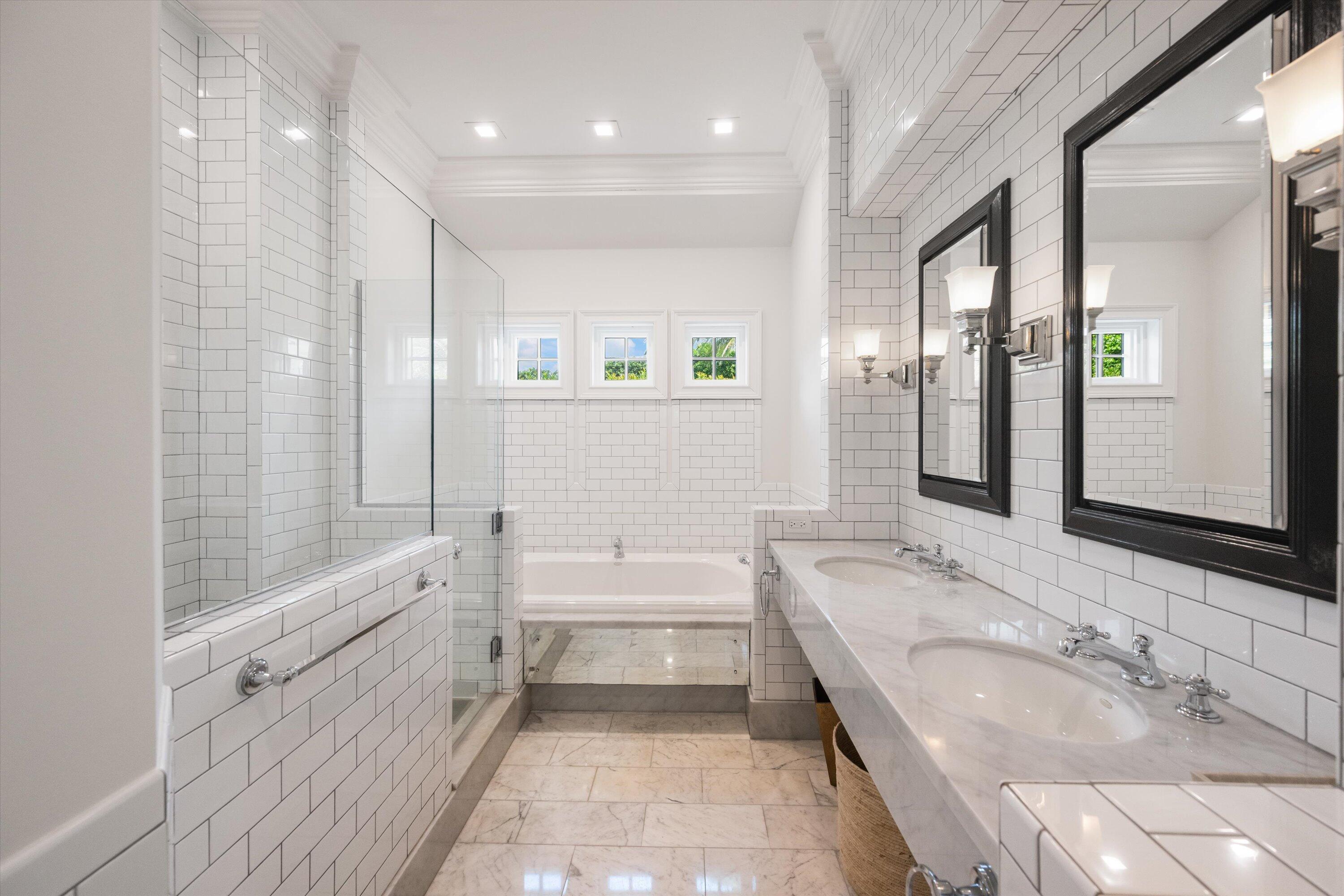 750 South County Road Palm Beach, FL 33480 - Photo 13 of 32 Primary Bath