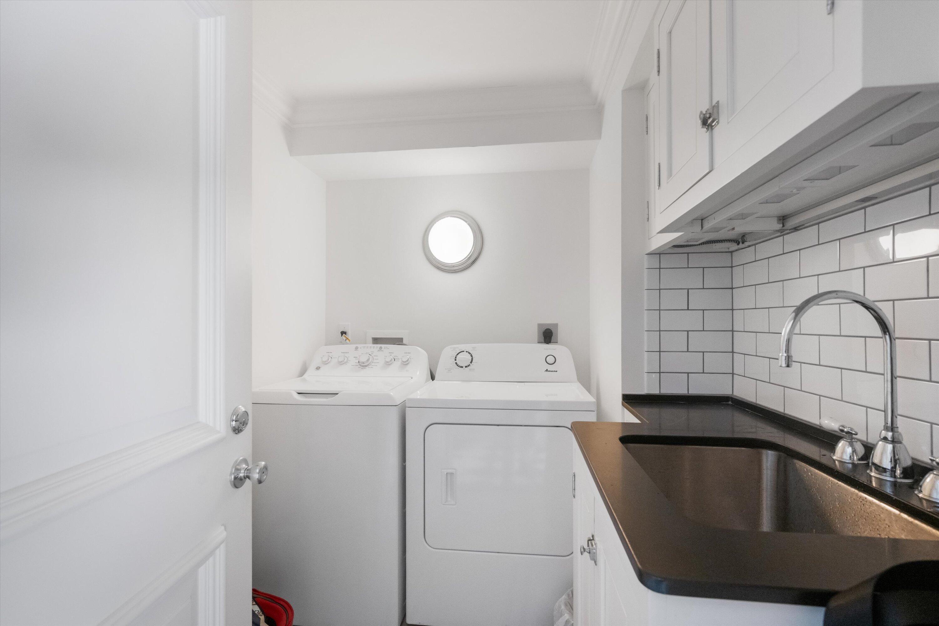 750 South County Road Palm Beach, FL 33480 - Photo 23 of 32 Laundry Room