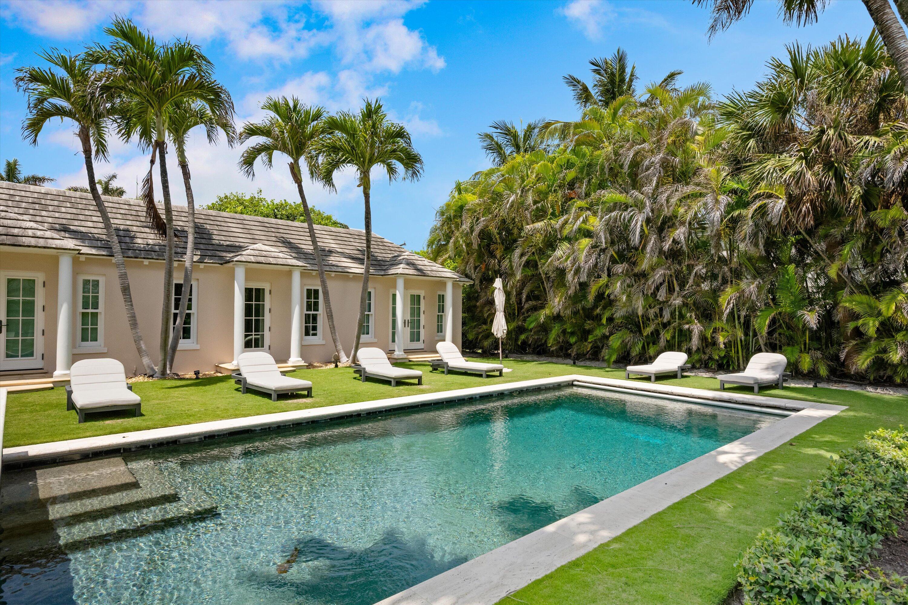 750 South County Road Palm Beach, FL 33480 - Photo 30 of 32 Pool