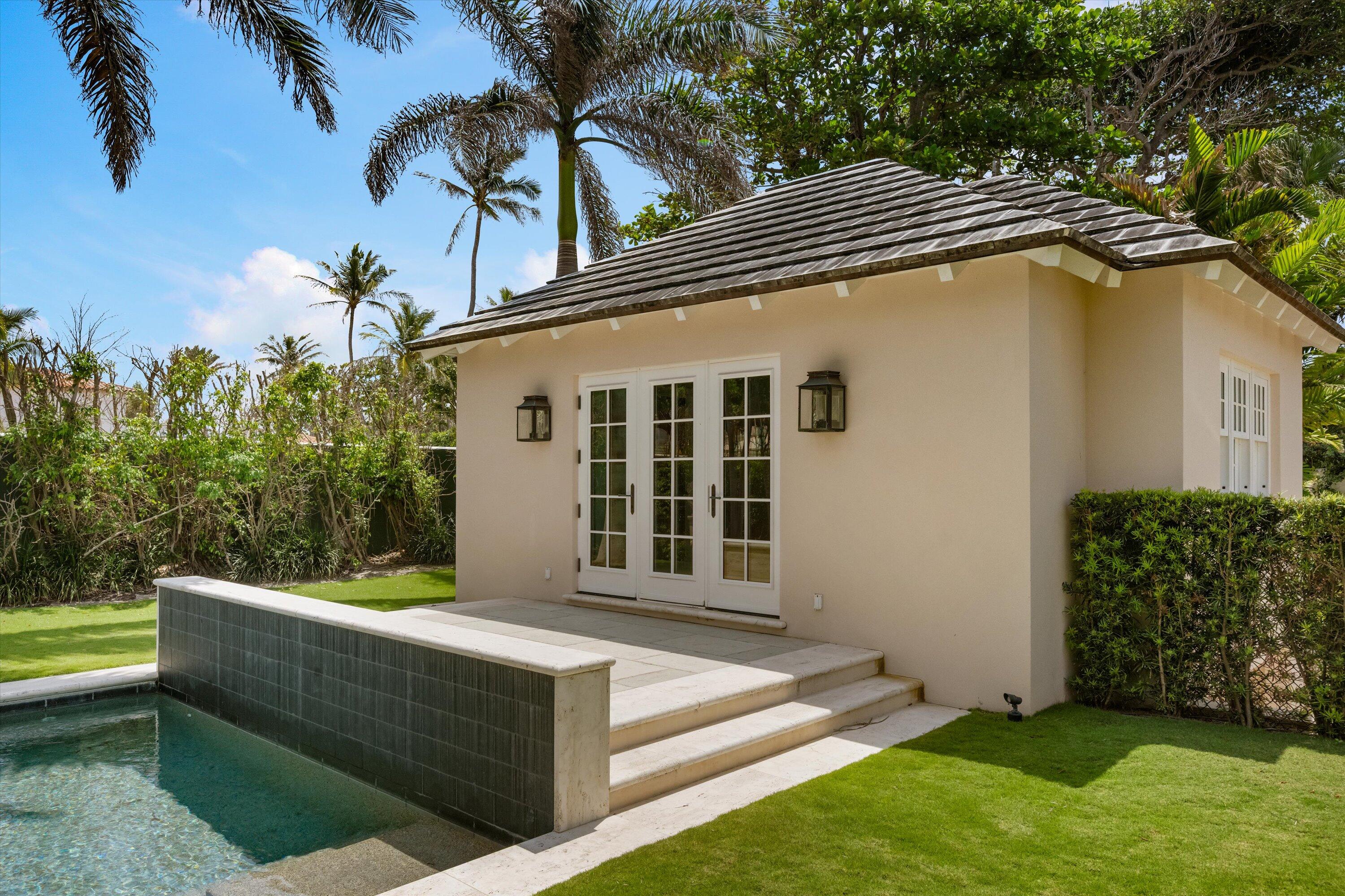 750 South County Road Palm Beach, FL 33480 - Photo 32 of 32 Cabana