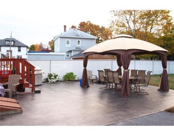 446 Riverside Street Lowell, MA 01854 - Photo 4 of 23 Gallery Image 4