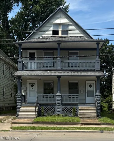 $1,100 | 946 East 79th Street, Unit 2, Cleveland, OH 44103