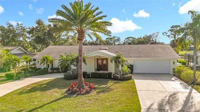 $650,000 | 3870 Torrey Pines Boulevard, Sarasota, FL 34238