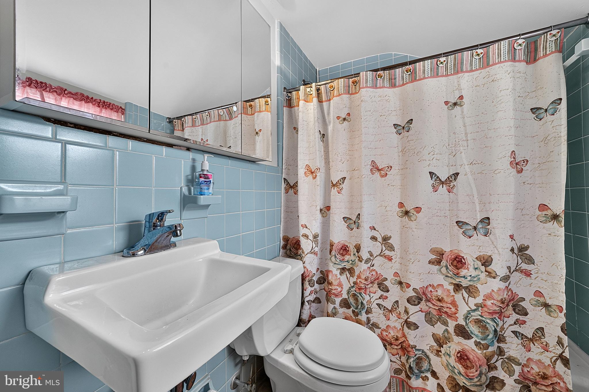 112 Redford Road Oreland, PA 19075 - Photo 15 of 31 Gallery Image 15