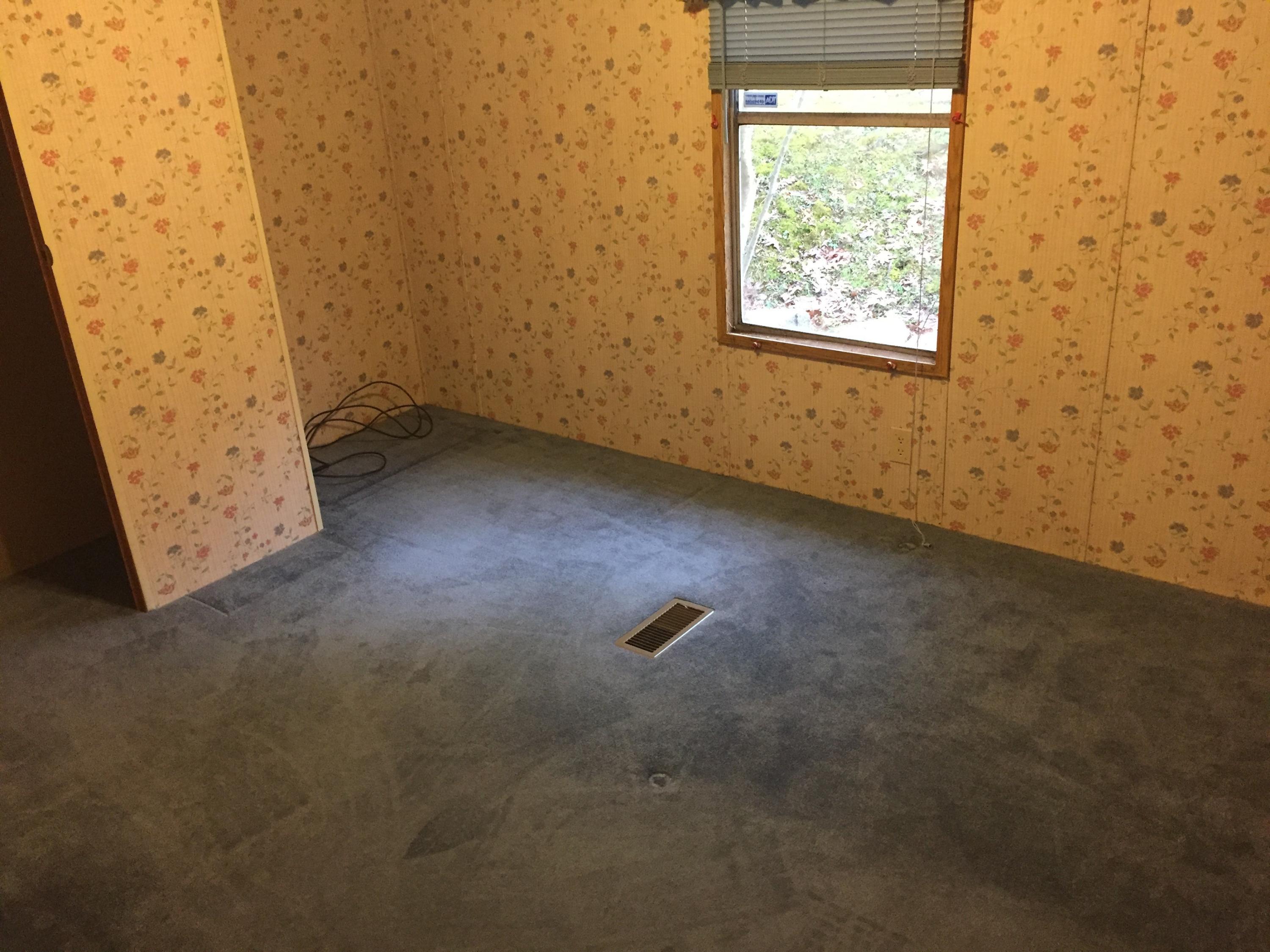 161 Carver Crabtree Road Hampton, TN 37658 - Photo 19 of 22 CC17