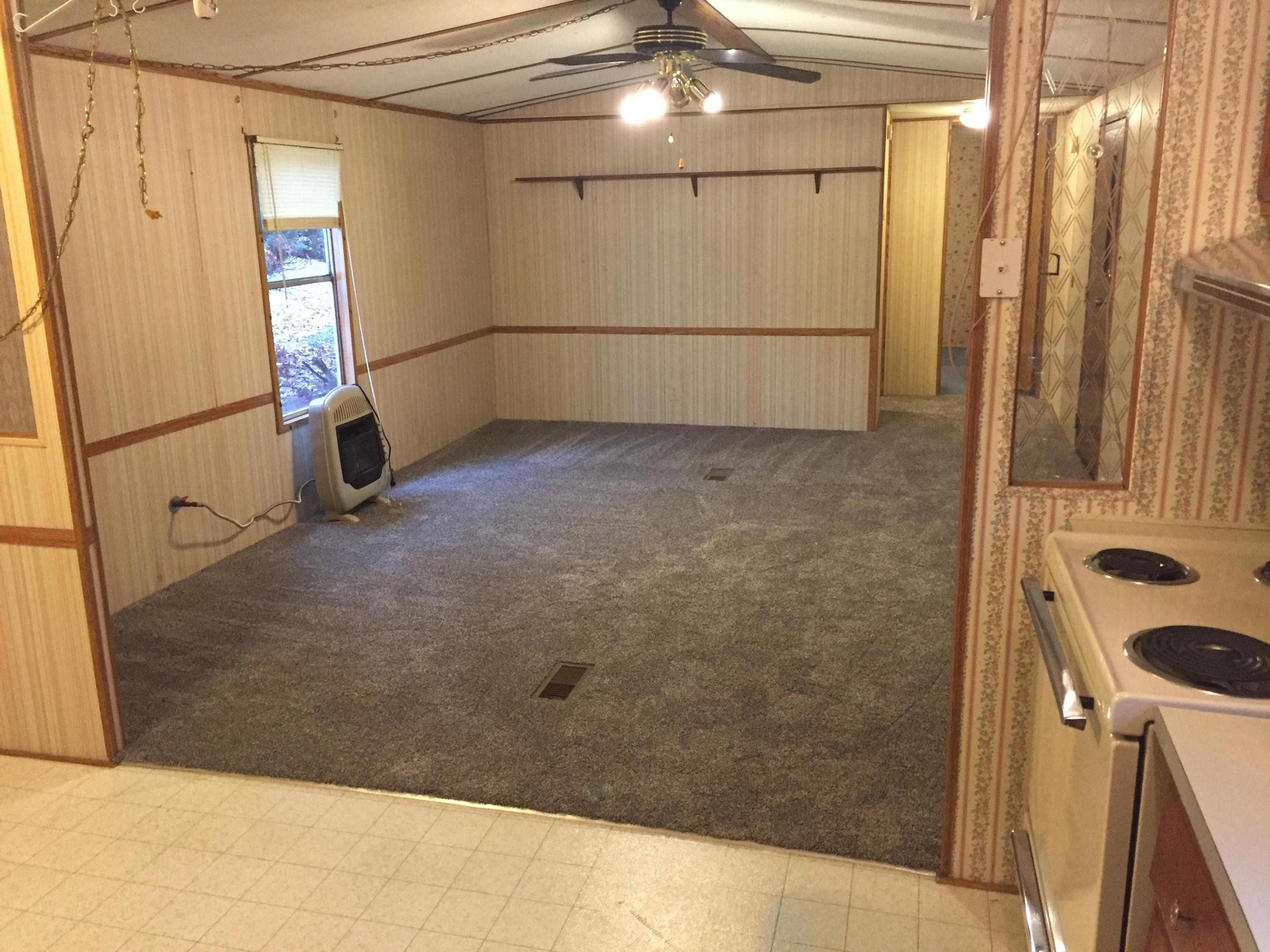 161 Carver Crabtree Road Hampton, TN 37658 - Photo 10 of 22 CC19