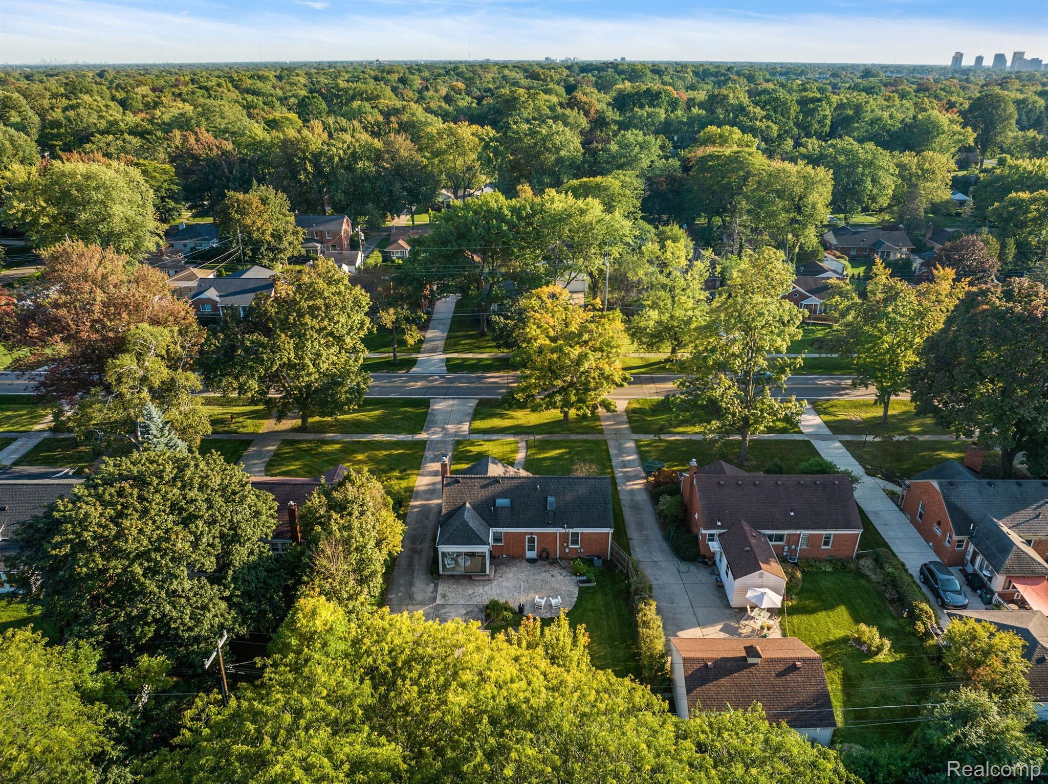 16170 Beverly Road Franklin, MI 48025 - Photo 35 of 35 Gallery Image 35